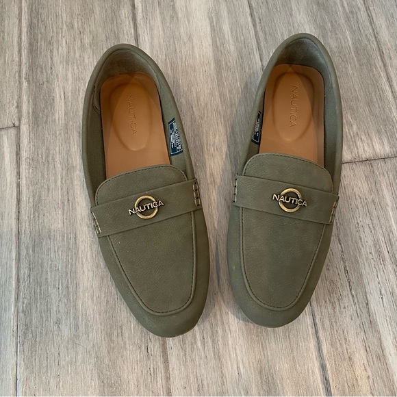 Nautica Women’s Olive Green Loafers - Picture 2 of 7